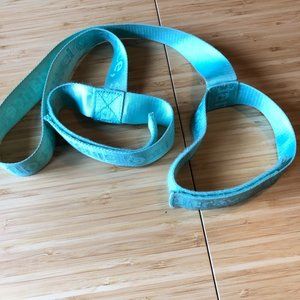 Lululemon Dance, Sing, Floss, and Travel Mint Color Yoga Mat Strap